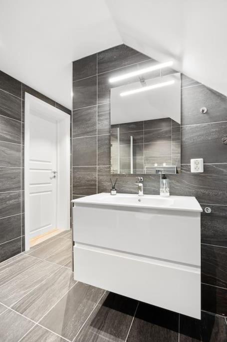 Апартаменты Lille Damsgardsveien 61 Берген Экстерьер фото